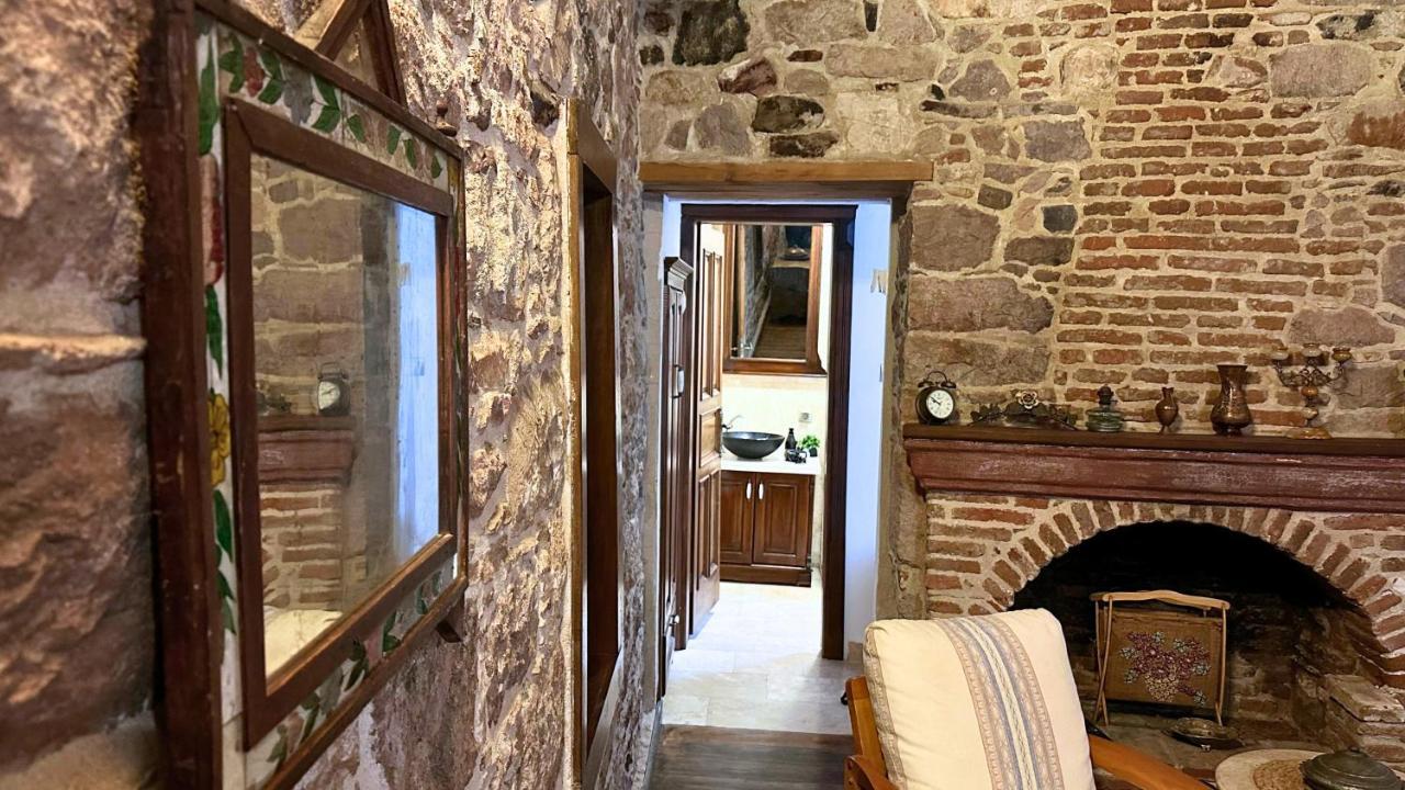 Cunda Konak Nazimaki Ayvalı Eksteriør bilde